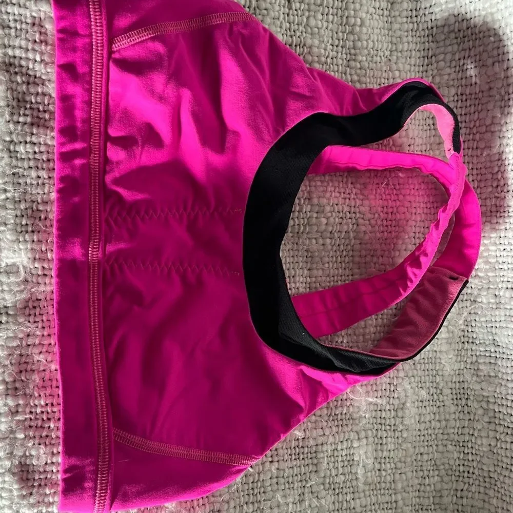 LULULEMON ✨xs✨Women's Pink Sports Bra